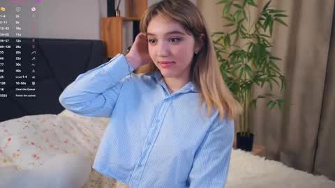  HERES ALICE  WELCOME EVERYONE LOVENSE DOMI REACT TO YOUR TIPS LETS MAKE A GREAT SHOW TOGETHER  online show from March 2, 3:13 am