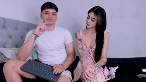 pinksmile_1 online show from September 16, 12:22 am