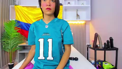 Pink  online show from June 27, 4:39 am