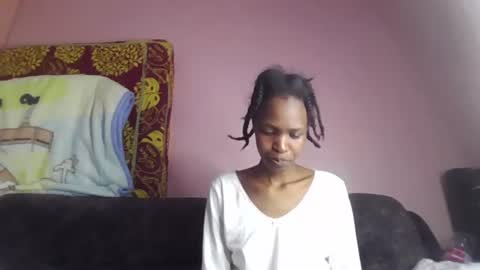 pinky_cockoo online show from July 21, 8:05 am