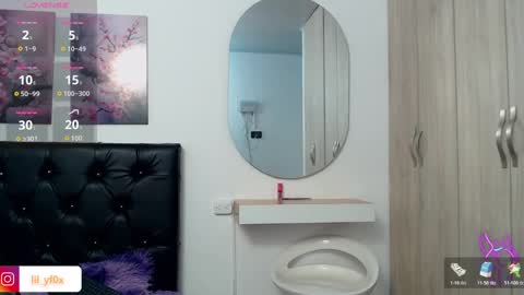 pinky_f00x online show from November 12, 8:08 pm