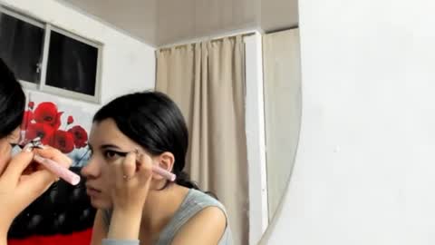 pinky_f00x online show from June 10, 11:46 pm