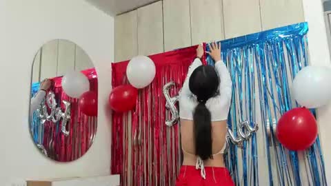 pinky_f00x online show from July 4, 7:53 pm