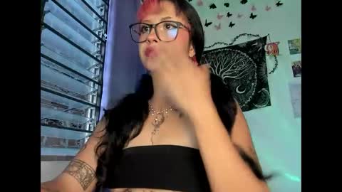 pinky_promiseex online show from June 1, 11:06 pm