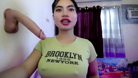 Snapshot of pinky_pussybobby69 chatting on June 16, 4:04 am Tina online show from June 16, 4:04 am