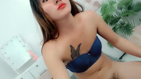 Snapshot of pinky_web03 chatting on October 10, 11:37 pm pinky_web03 online show from October 10, 11:37 pm