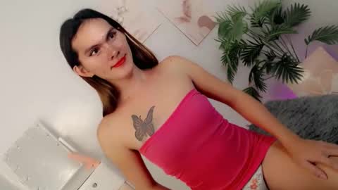 Snapshot of pinky_web03 chatting on October 15, 11:05 pm pinky_web03 online show from October 15, 11:05 pm