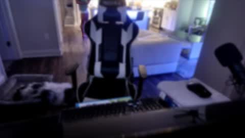 Snapshot of pinkydapimp chatting on November 10, 4:00 am pinkydapimp online show from November 10, 4:00 am