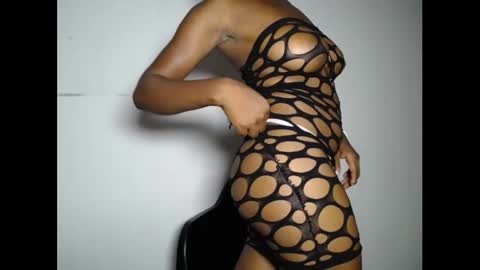 pinkykiki_247 online show from December 3, 4:38 pm