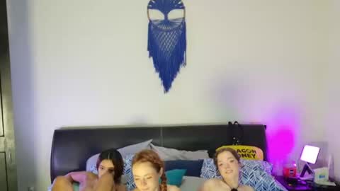 Snapshot of pinkypuppa chatting on May 30, 8:28 pm Pinkypupa-Love online show from May 30, 8:28 pm