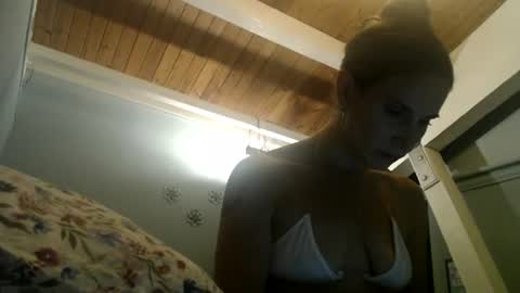 Snapshot of pinocchiostarg chatting on July 4, 8:53 am tstarg online show from July 4, 8:53 am