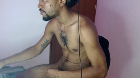 Snapshot of pinocho__ chatting on February 5, 3:27 pm pinocho__ online show from February 5, 3:27 pm