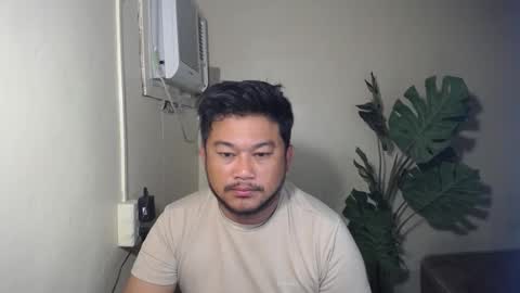 pinoy041087 online show from November 23, 5:46 pm