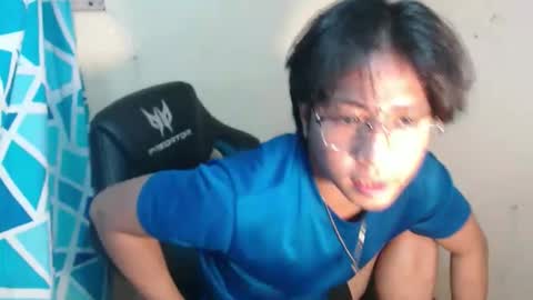 Snapshot of pinoy_fuckboyxxx chatting on May 1, 7:35 am pinoy_fuckboyxxx online show from May 1, 7:35 am