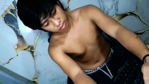 Snapshot of pinoy_fuckboyxxx chatting on June 12, 7:29 am pinoy_fuckboyxxx online show from June 12, 7:29 am