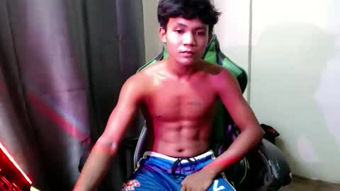 pinoy_fucker18 online show from April 1, 9:10 am