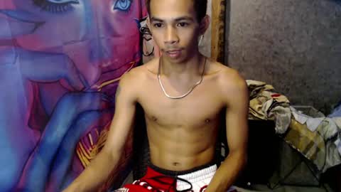 Snapshot of pinoy_oyd69 chatting on August 3, 3:38 pm pinoy_oyd69 online show from August 3, 3:38 pm