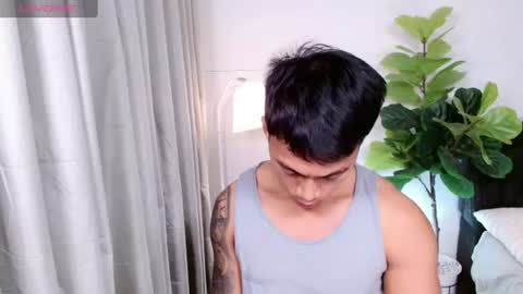 Snapshot of pinoymilker chatting on July 15, 6:35 pm ethan online show from July 15, 6:35 pm