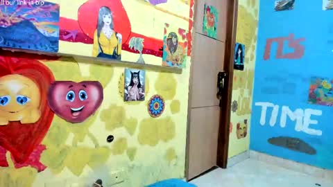 Snapshot of pipeshowtime chatting on October 30, 12:17 pm VALENTINA y PIPE online show from October 30, 12:17 pm