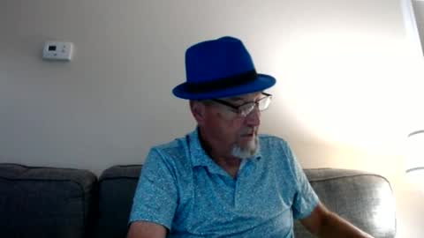Snapshot of pipewizard chatting on June 27, 11:10 pm pipewizard online show from June 27, 11:10 pm