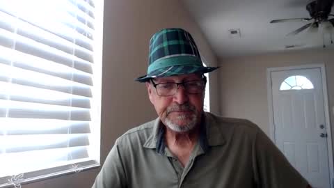 Snapshot of pipewizard chatting on July 16, 10:49 pm pipewizard online show from July 16, 10:49 pm