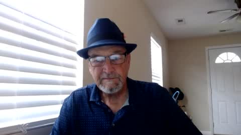 Snapshot of pipewizard chatting on July 19, 10:35 pm pipewizard online show from July 19, 10:35 pm