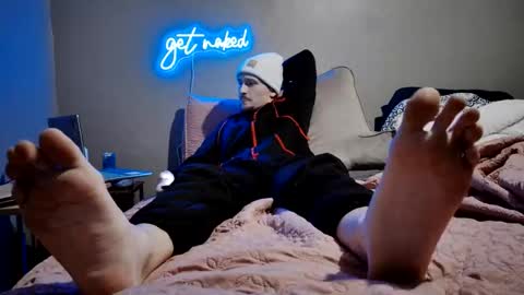 pippylongdickin online show from December 14, 2:44 pm