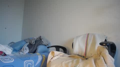 Snapshot of pirata_privado chatting on September 17, 12:40 pm pirata_privado online show from September 17, 12:40 pm