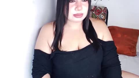 Piscies Ass online show from September 19, 7:32 am