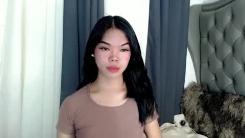 The Girl Named Eyve online show from February 23, 3:08 pm