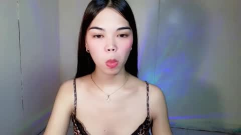 The Girl Named Eyve online show from May 2, 5:18 pm
