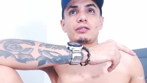 Snapshot of pitersonnt chatting on October 9, 2:20 am pitersonnt online show from October 9, 2:20 am