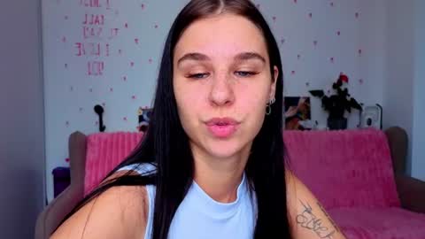 Molly online show from June 28, 6:19 am