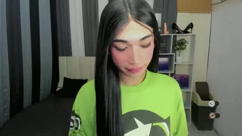 Snapshot of pixiedoll_ chatting on May 17, 6:22 am pixiedoll_ online show from May 17, 6:22 am