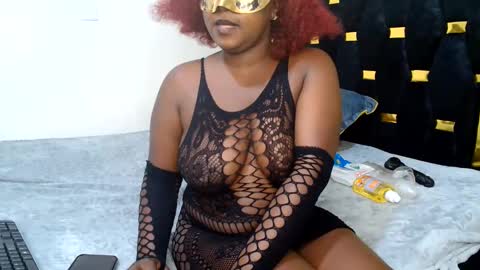 Snapshot of pixietease1 chatting on May 31, 7:26 pm pixietease1 online show from May 31, 7:26 pm