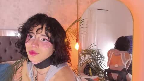 cris online show from November 28, 7:49 pm