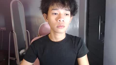 Snapshot of pixydust_69 chatting on November 13, 12:26 pm pixydust_69 online show from November 13, 12:26 pm