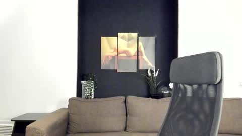 Snapshot of pjatteryd chatting on March 1, 8:23 am pjatteryd online show from March 1, 8:23 am