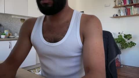 Snapshot of pjohn308 chatting on July 28, 5:12 pm pjohn308 online show from July 28, 5:12 pm