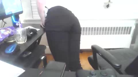 Snapshot of pkworashipper chatting on January 14, 8:53 am NaturalShh online show from January 14, 8:53 am