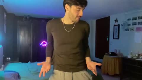 Snapshot of placebo14 chatting on December 18, 9:29 pm placebo14 online show from December 18, 9:29 pm