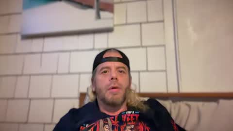 planetscottychannel25 online show from July 6, 1:24 am