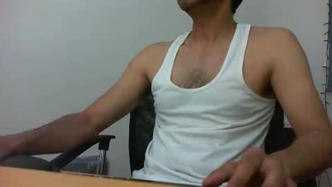 Snapshot of platino3026 chatting on May 27, 11:46 pm platino3026 online show from May 27, 11:46 pm