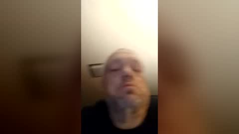 Snapshot of playeharley71 chatting on August 3, 2:10 am playeharley71 online show from August 3, 2:10 am