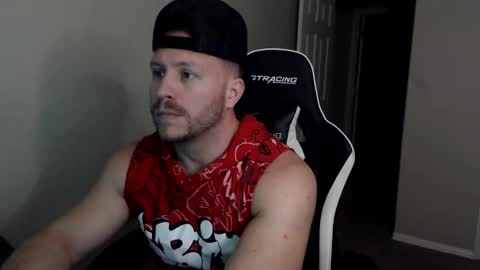 Snapshot of player2pawns chatting on November 3, 2:13 am Player online show from November 3, 2:13 am