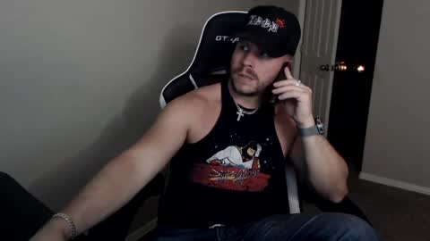 Snapshot of player2pawns chatting on November 8, 5:18 am Player online show from November 8, 5:18 am