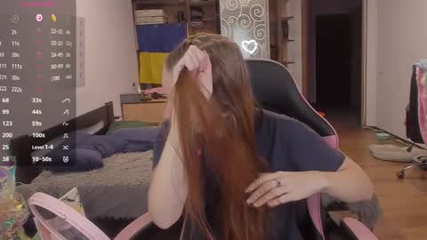 Snapshot of playful_mary chatting on November 28, 11:35 am Masha online show from November 28, 11:35 am