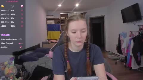 Snapshot of playful_mary chatting on November 29, 10:51 am Masha online show from November 29, 10:51 am