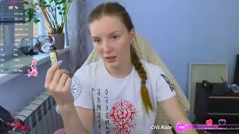 Snapshot of playful_mary chatting on June 14, 10:17 am Masha online show from June 14, 10:17 am