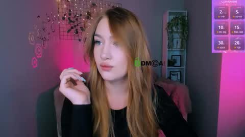 Snapshot of playful_sophie chatting on October 2, 7:21 pm Sophie online show from October 2, 7:21 pm